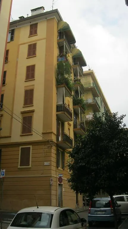 Mare e Dintorni CITRO11015-AFF-0200 Hotel La Spezia Affittacamere